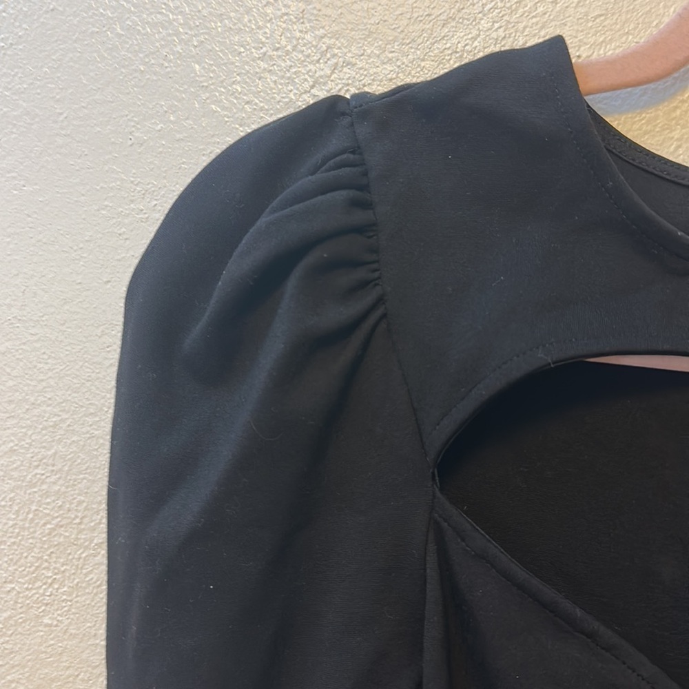 {H&M} NWOT Puff-sleeved Bodysuit Thick Jersey Cut out Key hole Sweat Heart - Picture 5 of 8